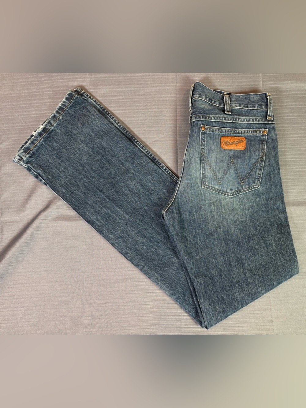 Wrangler Retro Slim Boot Jeans Men’s 32x36 Medium Wash Western Cowboy Denim